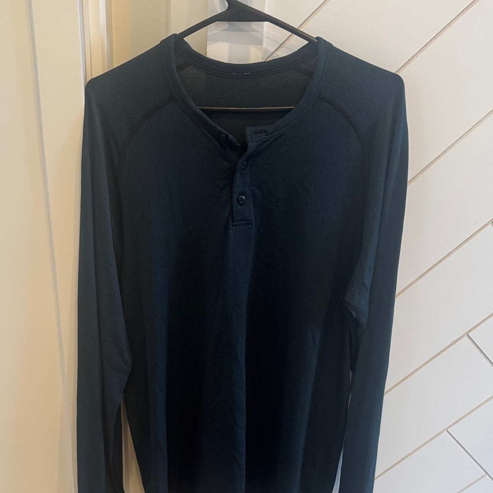 Lululemon dark green Long Sleeve Henley Shirt